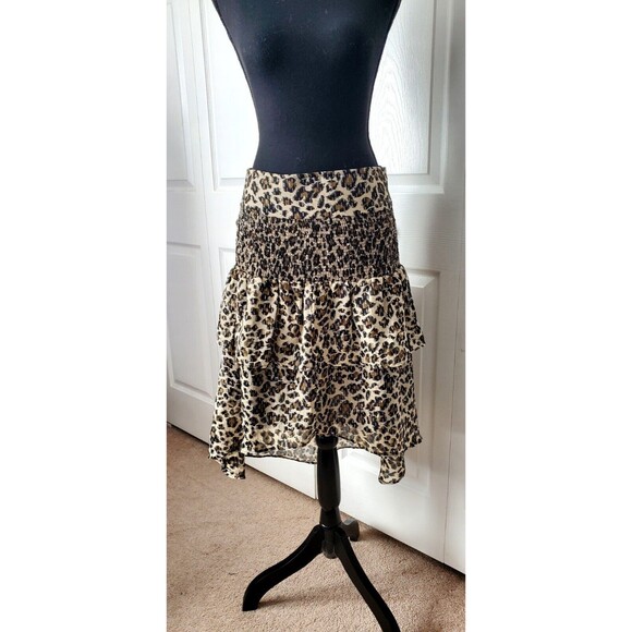 NEW Walter Baker Ruffle High-Low Skirt Back Zip Super Cute! MSRP: $168.00 Size 8 - Picture 1 of 8